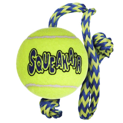 Hundespielzeug KONG® Squeakair® Ball mit Tau